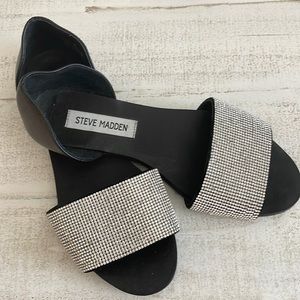 New - Black Steve Madden summer flats